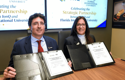 FIU and IonQ representatives sign quantum computing partnership agreement